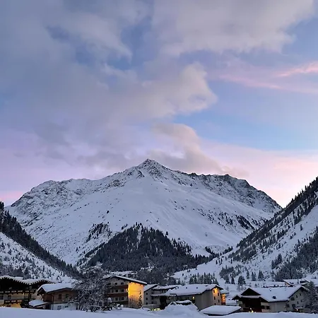 Zirben Nest 3* Sankt Leonhard im Pitztal