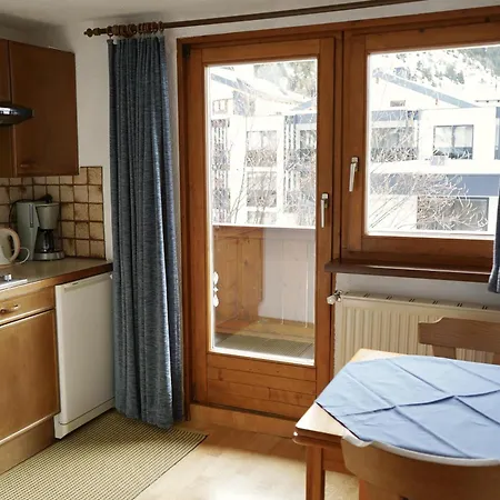 Zirben Nest * Plangeross