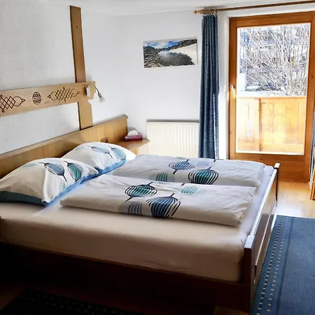 Zirben Nest Gasthuis Sankt Leonhard im Pitztal