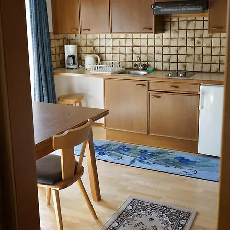 Zirben Nest Gasthuis 3*