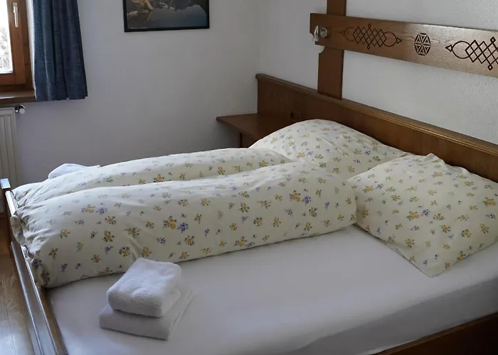 Zirben Nest Plangeross