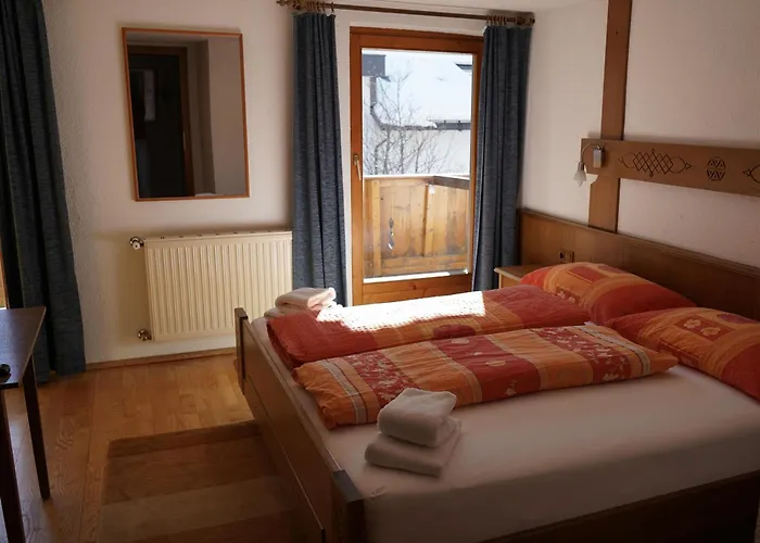 Zirben Nest Guest house *